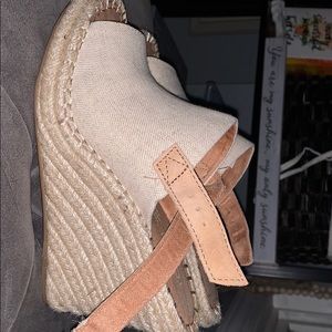Toms wedge sandals